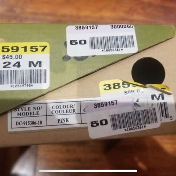 Kids  New Genuine leather inside and outside sandal shoes - Picture 3 of 4